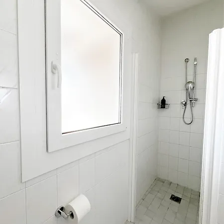 Dainese Apartments, Casa Ester * לידו די ג'סולו
