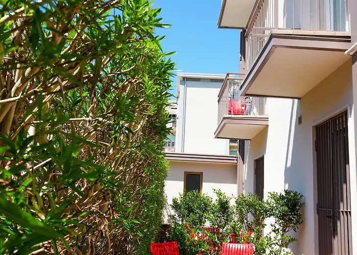 Dainese Apartments, Casa Ester